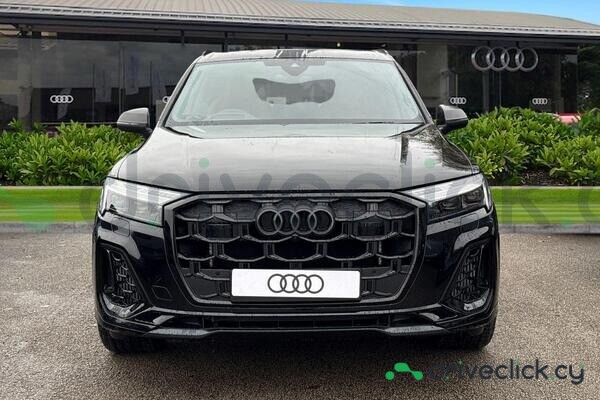 Audi SQ7 Black