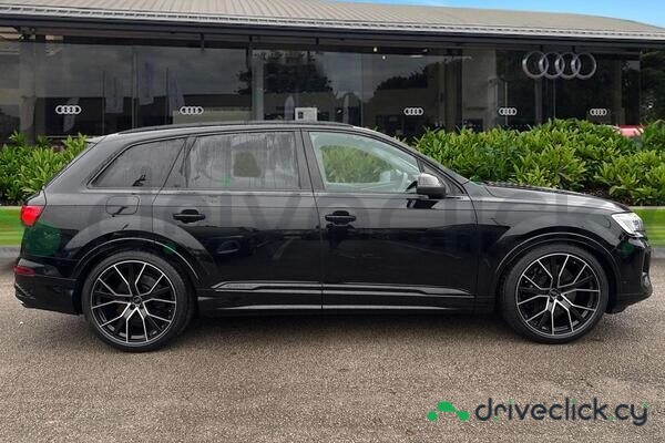 Audi SQ7 Black