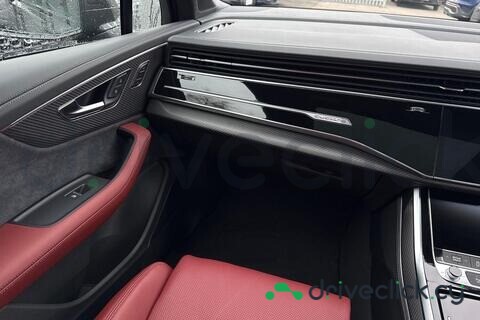 Audi SQ7 Black