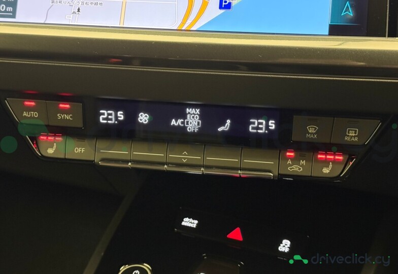 Audi Q4 Sportback e-tron Синий