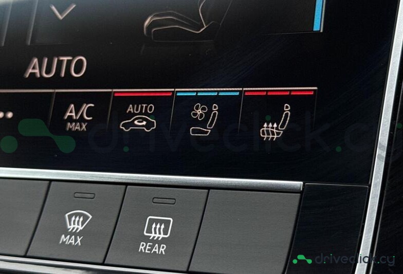 Audi SQ7 Black