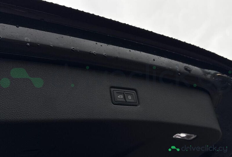 Audi SQ7 Black