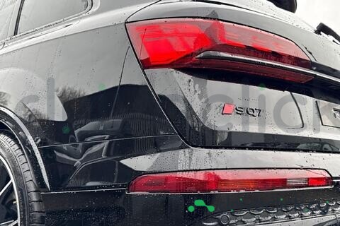 Audi SQ7 Black