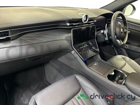 Maserati Grecale Grey