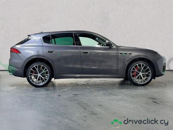 Maserati Grecale Grey