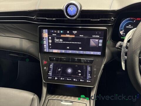 Maserati Grecale Grey