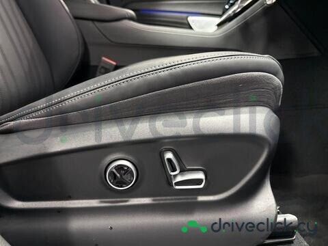 Maserati Grecale Grey