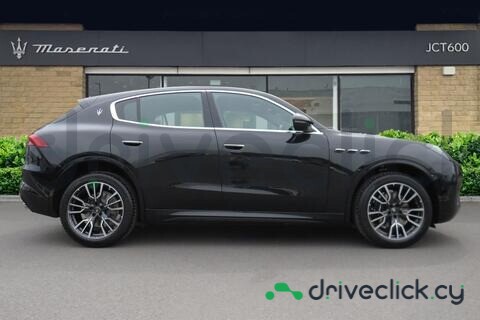 Maserati Grecale Black