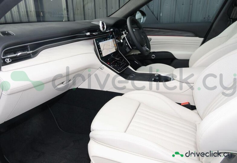 Maserati Grecale Green