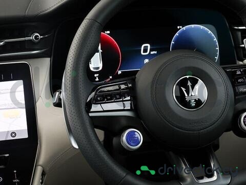Maserati Grecale Green
