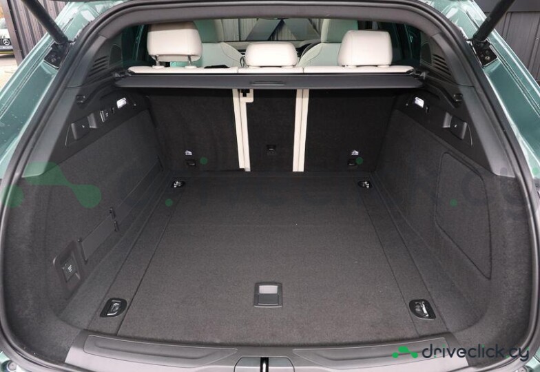 Maserati Grecale Green