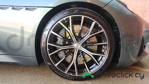 Maserati Gran Turismo Green