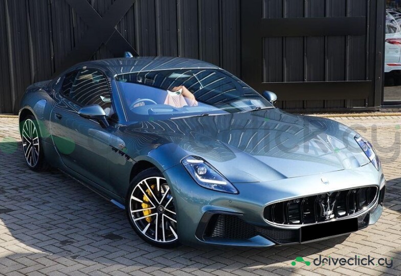 Maserati Gran Turismo Green