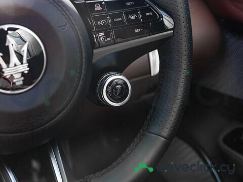 Maserati Gran Turismo Green