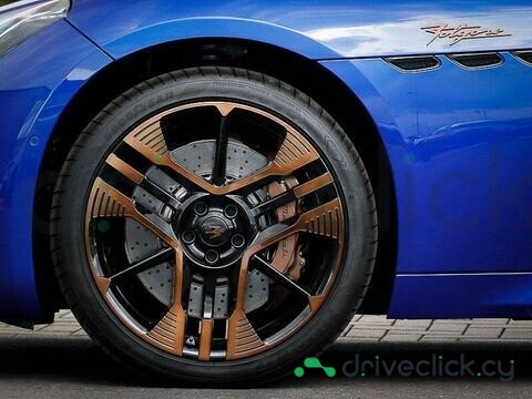 Maserati Gran Turismo Blue