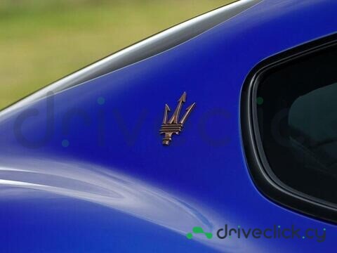 Maserati Gran Turismo Blue