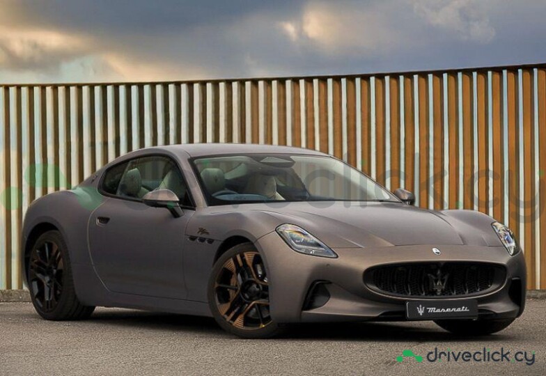 Maserati Gran Turismo Brown