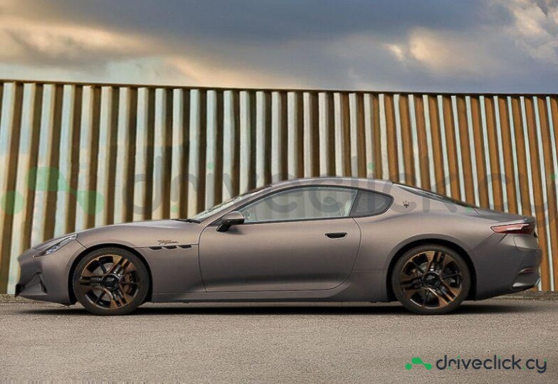 Maserati Gran Turismo Brown