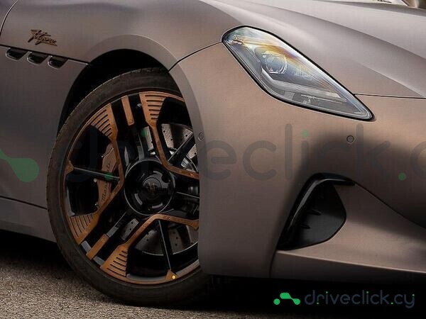 Maserati Gran Turismo Brown