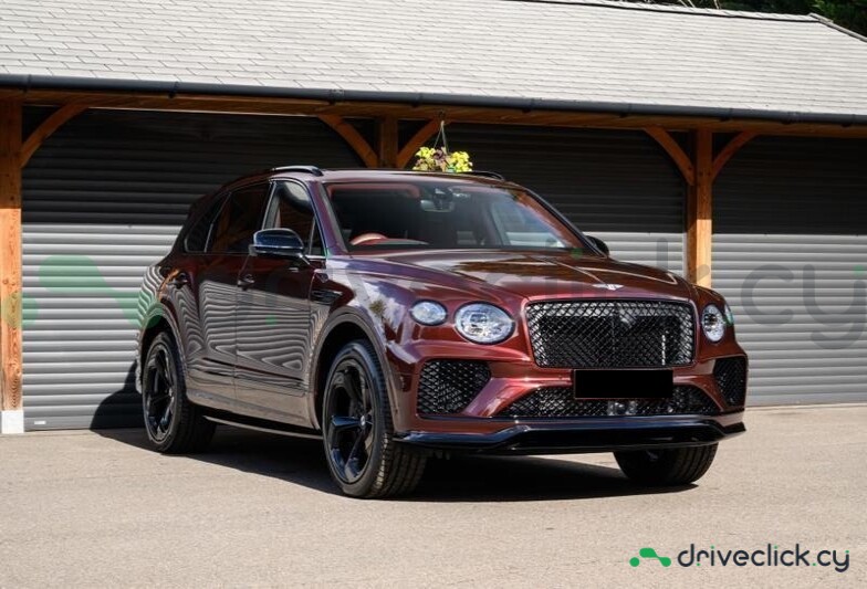 Bentley Bentayga Dark red