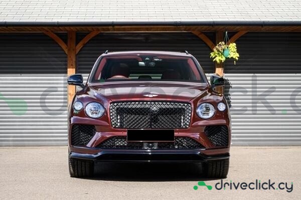 Bentley Bentayga Dark red