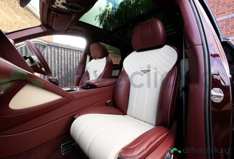 Bentley Bentayga Dark red