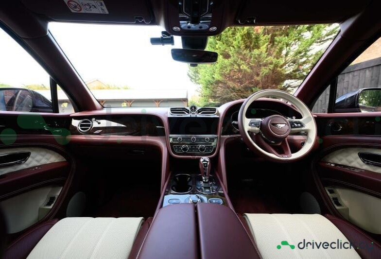 Bentley Bentayga Dark red