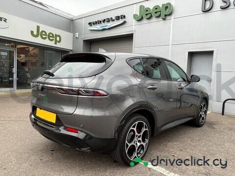 Alfa Romeo Tonale Серый