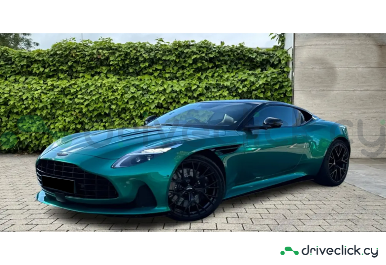 Aston Martin DB12 Зеленый