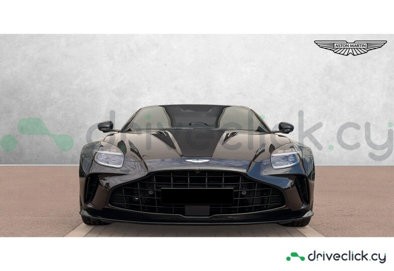Aston Martin Vantage Black