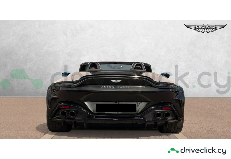 Aston Martin Vantage Black