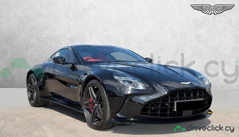 Aston Martin Vantage Black
