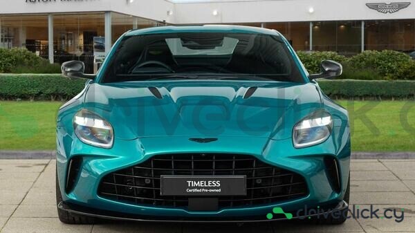 Aston Martin Vantage Turquoise