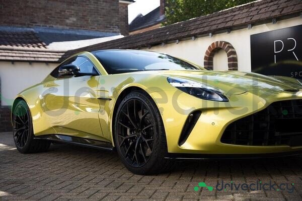 Aston Martin Vantage Yellow