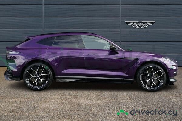 Aston Martin DBX Purple