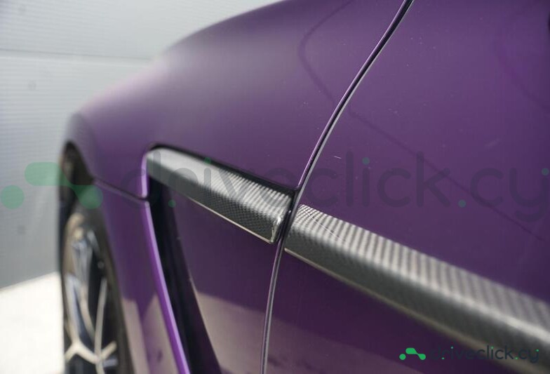 Aston Martin DBX Purple