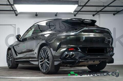 Aston Martin DBX Green