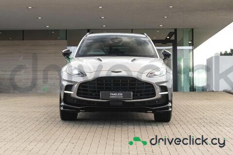 Aston Martin DBX Серый
