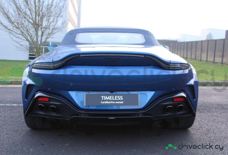 Aston Martin Vantage Blue
