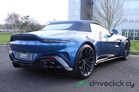 Aston Martin Vantage Blue