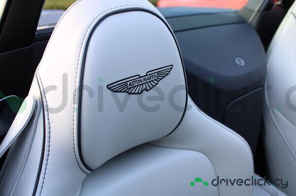 Aston Martin Vantage Blue
