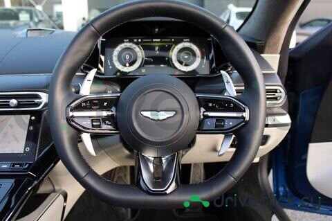 Aston Martin Vantage Blue