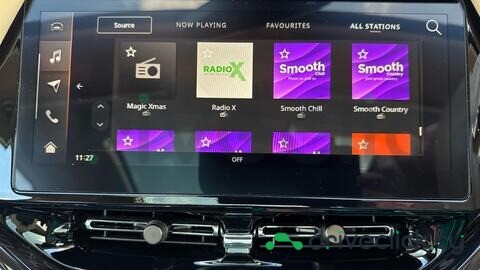 Aston Martin DBX Green