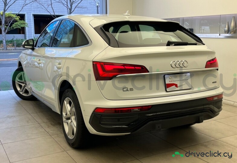 Audi Q5 Sportback White