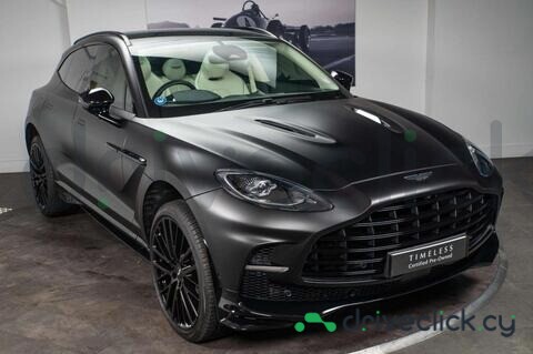 Aston Martin DBX Black