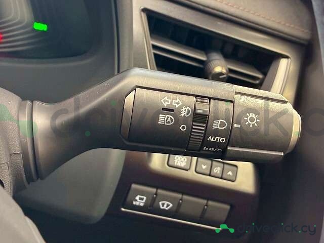 Lexus UX Black