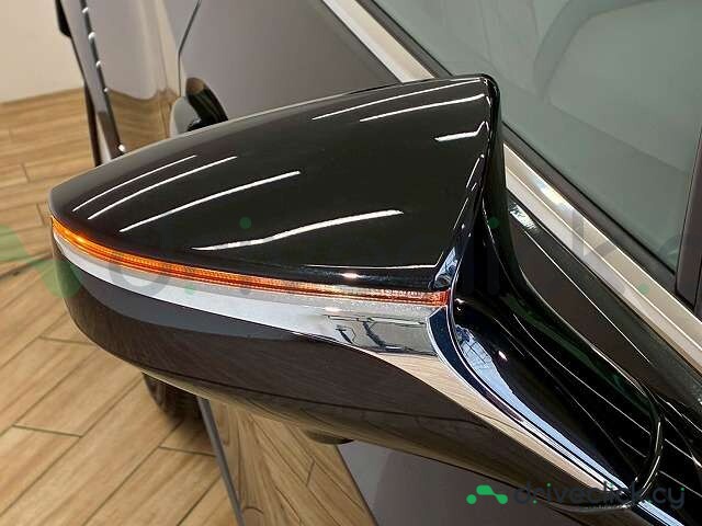 Lexus UX Black