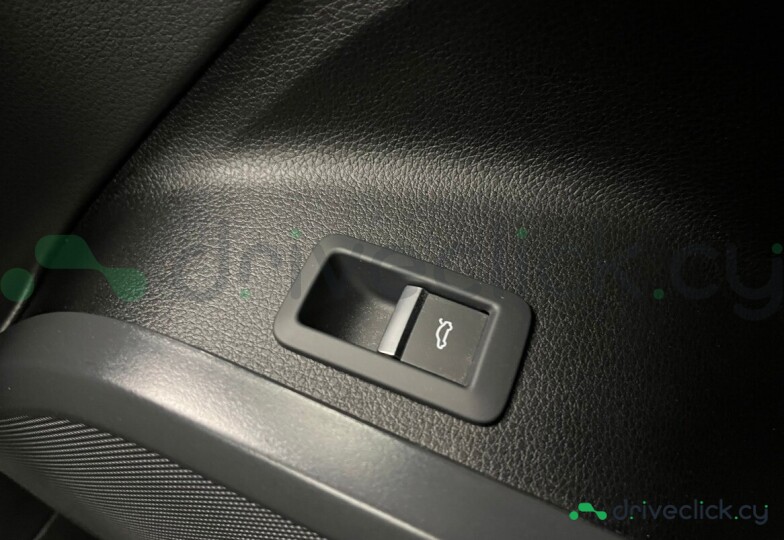 Audi Q5 Sportback White