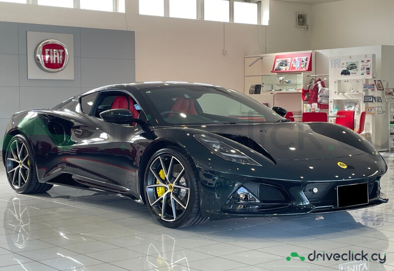 Lotus Emira Черный