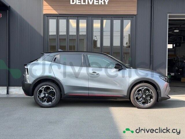 Alfa Romeo Junior Серый